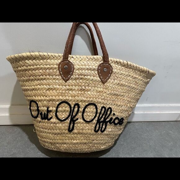 Large poolside beach basket - Picture 1 of 5